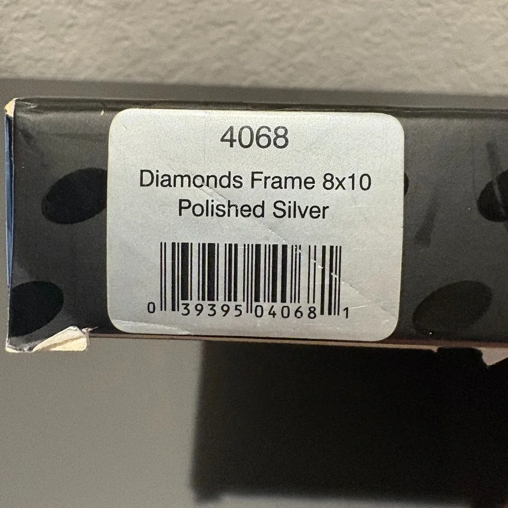 Milano Series Diamonds Frame 8x10 Polished Silver Photo Frame #4068 NIB